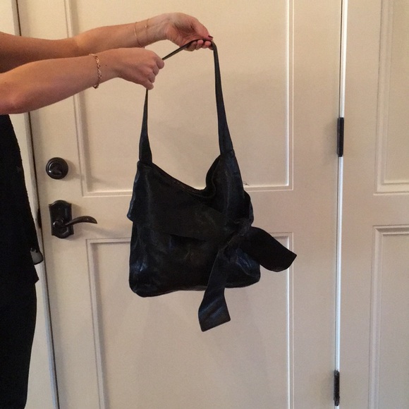Black leather Kooba hobo bag - Picture 2 of 4